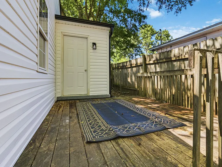 707 Blair St — Photo 29