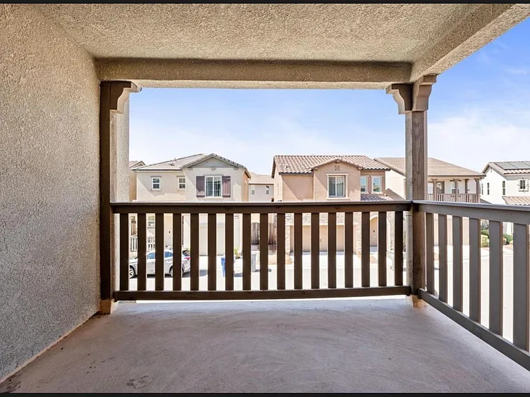6135 E Bishop Ln — Photo 20