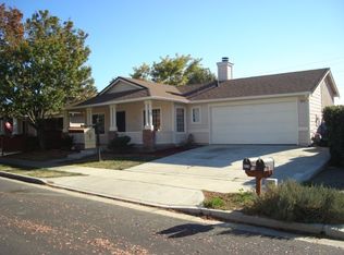 4674 Roosevelt Dr, Brentwood, CA