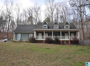 7524 Happy Hollow Rd, Trussville, AL 35173