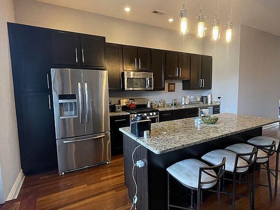 2nd image of 1746 W North Ave #3
