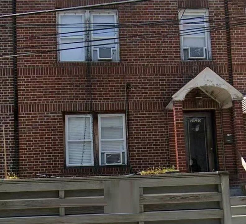 1st image of 50-48 46th Street