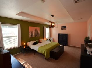 6604 Longleaf Ln, Denton, TX 76210