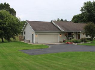 4416 S 88th Ave, New Era, MI 49446