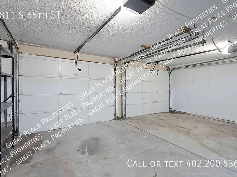 4811 S 65th St — Photo 41