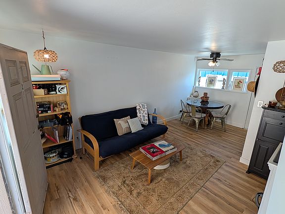 5th image of 1080 Dover Ln #Z