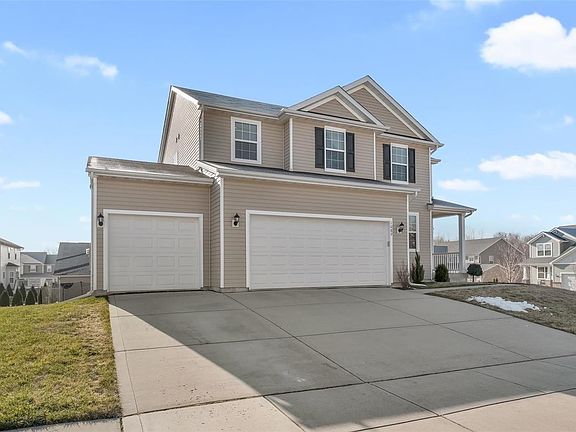 2nd image of 1089 Durham Garden Dr
