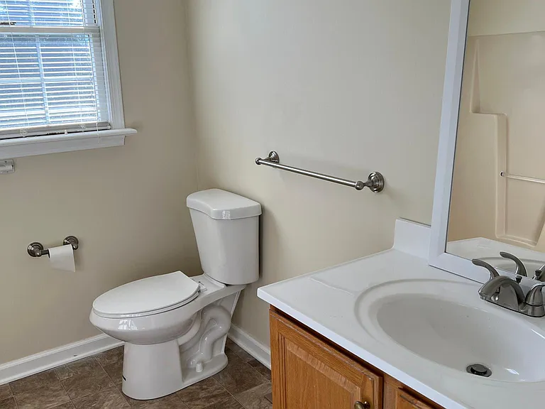 4171 Kittatinny Dr — Photo 15