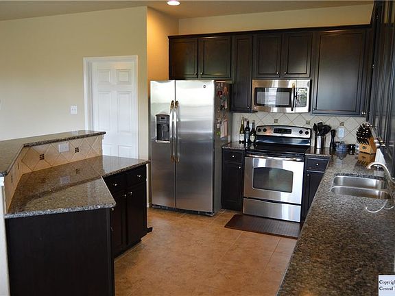 2nd image of 417 Canterbury Hl