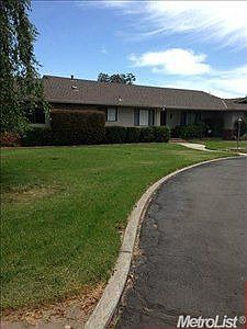 2nd image of 5131 E Nile Ave