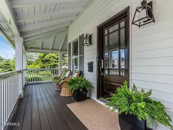 3rd image of 906 Sea Girt Avenue