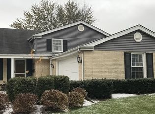 2610 N Prindle Ave, Arlington Heights, IL