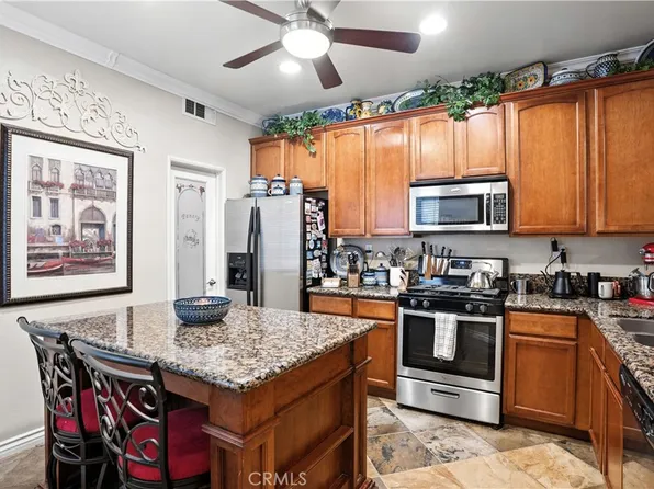 15636 Vista Way Unit 104, Lake Elsinore, CA 92532