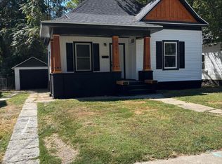 1046 W Madison St, Springfield, MO 65806