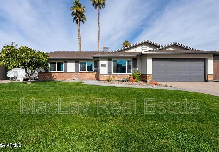 2430 E Hermosa Dr — Photo 1