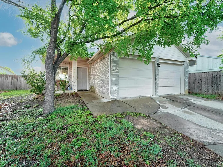 9000 Wellesley Dr — Photo 7