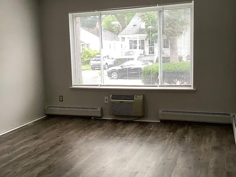 500 E Maplehurst St #101 — Photo 6