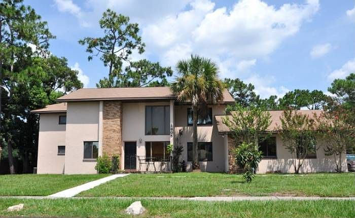 1st image of 1605 Green Meadow Ln