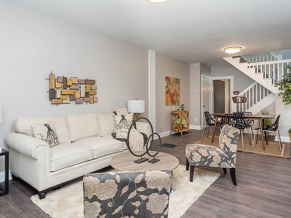 5th image of 220 Jefferson Ave #220