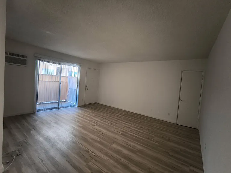 650 Westmount Drive — Photo 12