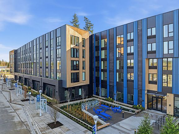 2nd image of 9749 SW Barber St #389a54c4f