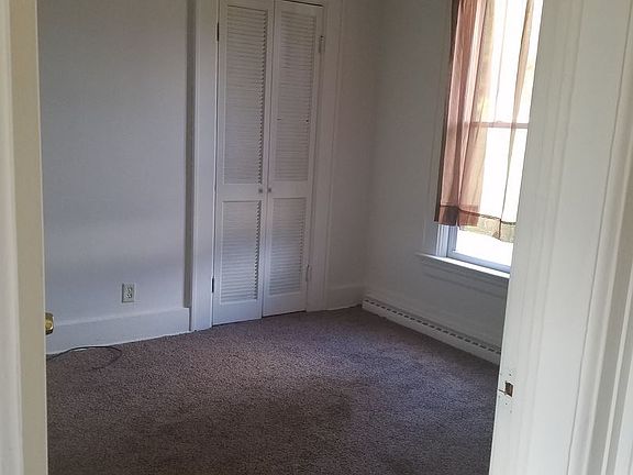 5th image of 818 3rd Ave #1