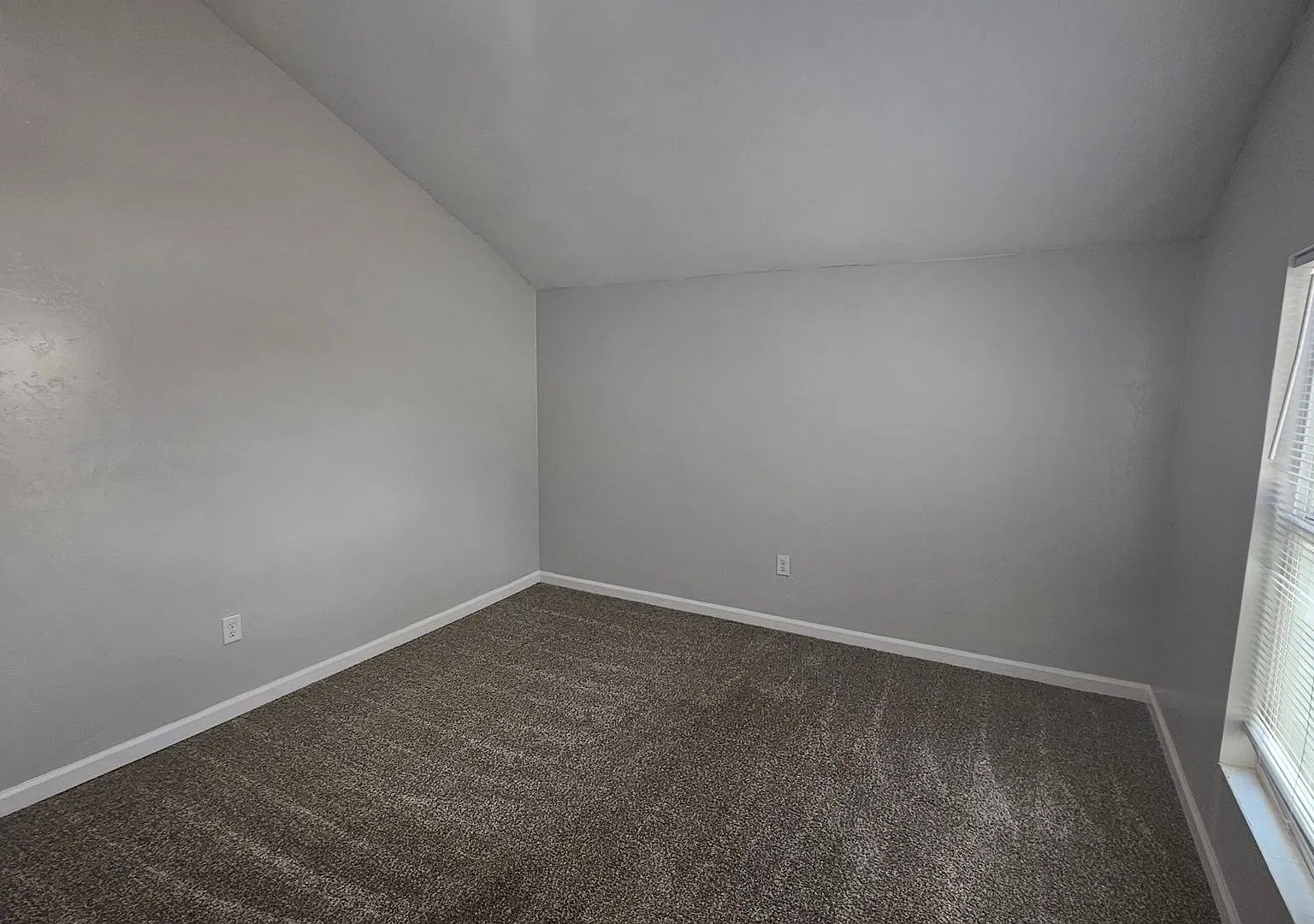 709 Wichita — Photo 3