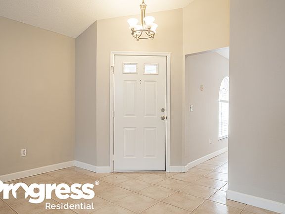 2nd image of 4619 Bridgeton Ln