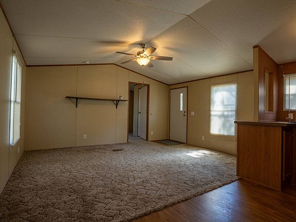 5th image of 146 Hideaway Cir