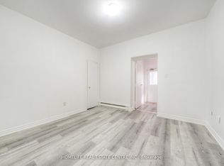223 Jameson Ave UNIT 201, Toronto, ON M6K 2Y3