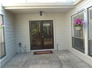 12107 Olympia Dr, Houston, TX 77077