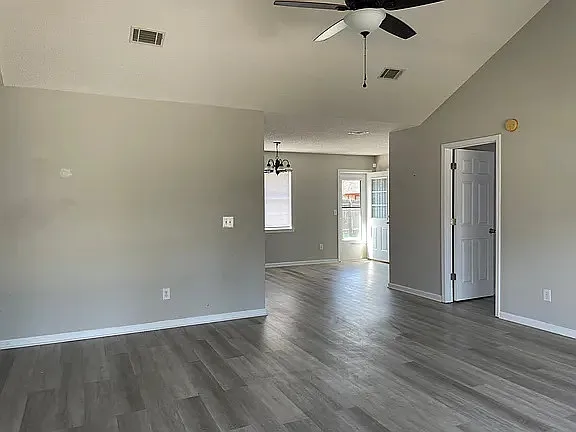 1311 Loblolly Dr — Photo 2