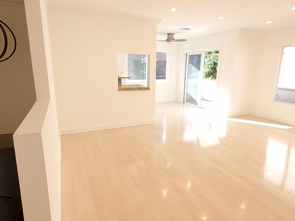 5th image of 11822 Gorham Ave APT 5