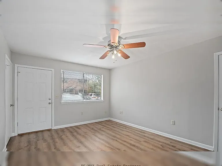 4001 Mable St #27 — Photo 13