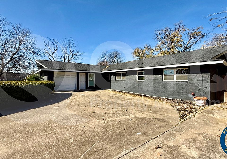 1st image of 104 Fairlane Dr