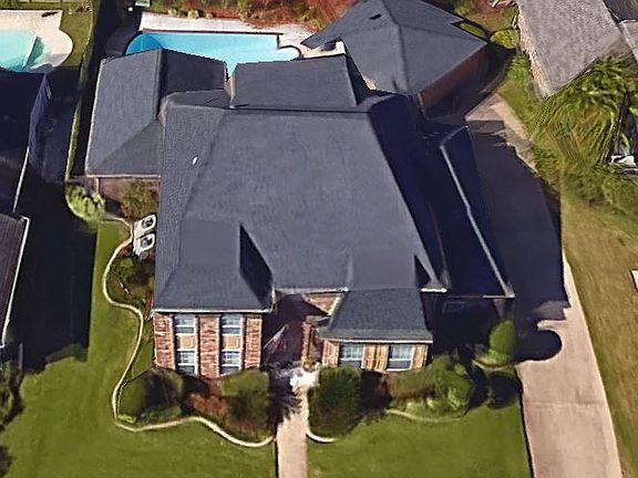 2nd image of 518 Longview Dr
