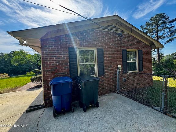 3rd image of 1307 Cogdell Drive