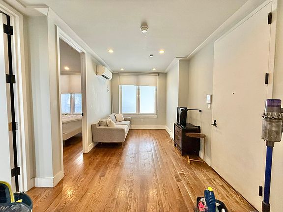 3rd image of 62 E 21st St #1BB