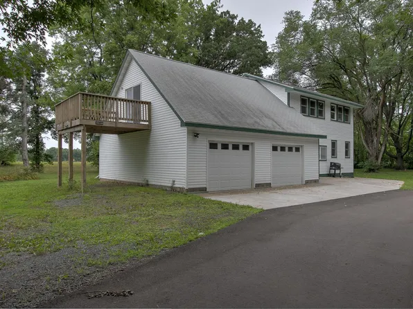 1100 S Bremer Ave, Rush City, MN 55069