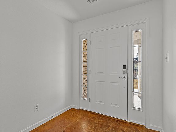 3rd image of 2504 Brighton Ln