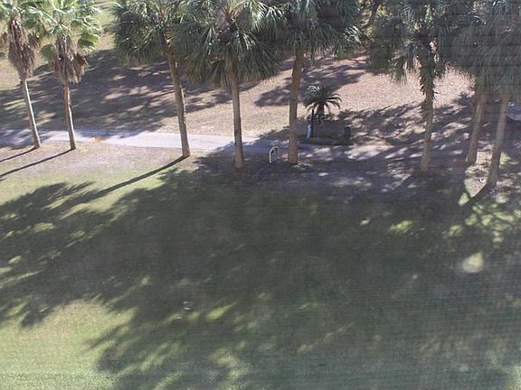 4th image of 800 Cove Cay Dr Unit 5F
