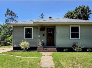 1733 Stoughton Ave, Tomah, WI 54660