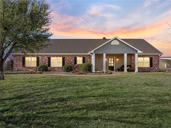 2712 Burl Ln, Lorena, TX 76655