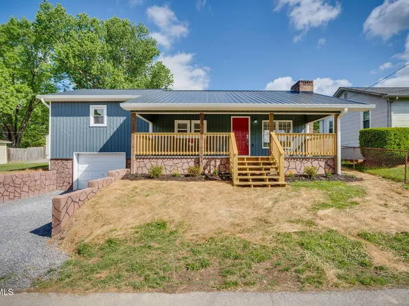306 Hemlock St, Mount Carmel, TN 37645