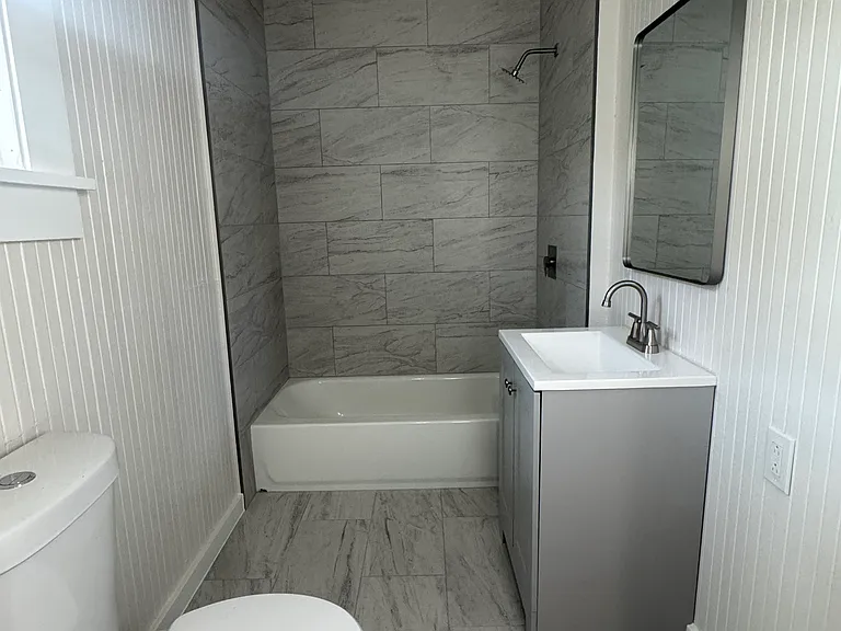 338 Garretson Ave — Photo 6