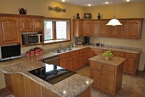 5th image of 425 E Larkspur Ln