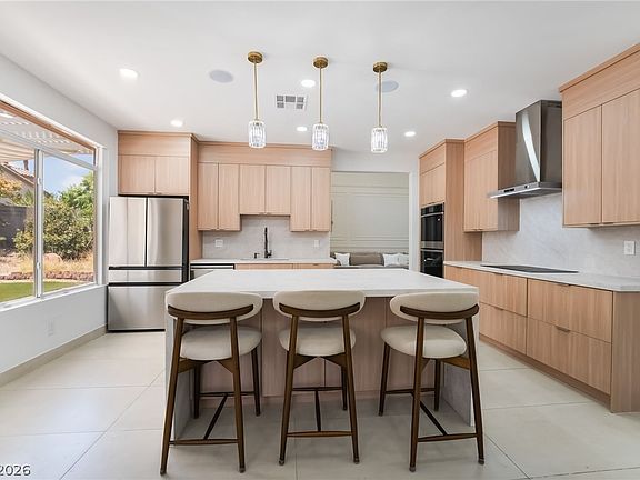 2nd image of 8253 Ruby Mountain Way