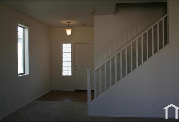 3rd image of 17584 W Mauna Loa Ln