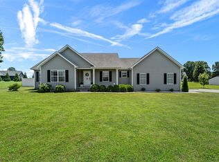 121 Ridgetop Dr, Russellville, KY 42276