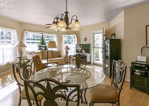 3rd image of 4140 Gunnison Ct